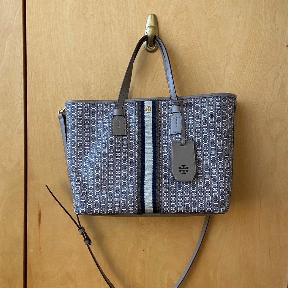 Tory Burch Gemini Link Canvas Small Tote  (Grey)